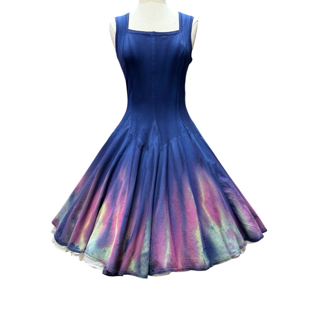 A Vintage from the 50’s, made in USA.
Iridescent Blue Fit-and-Flare Midi Dress